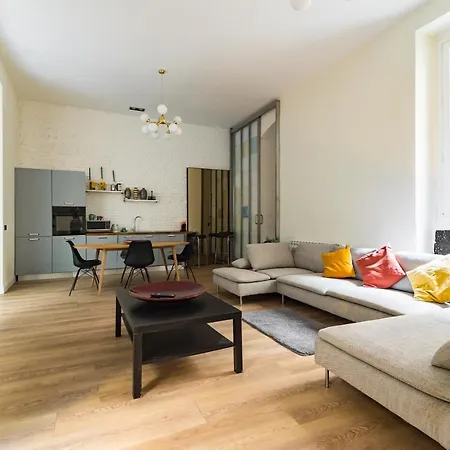 Joivy Modern And Spacious Family Flat Milan Exterior photo